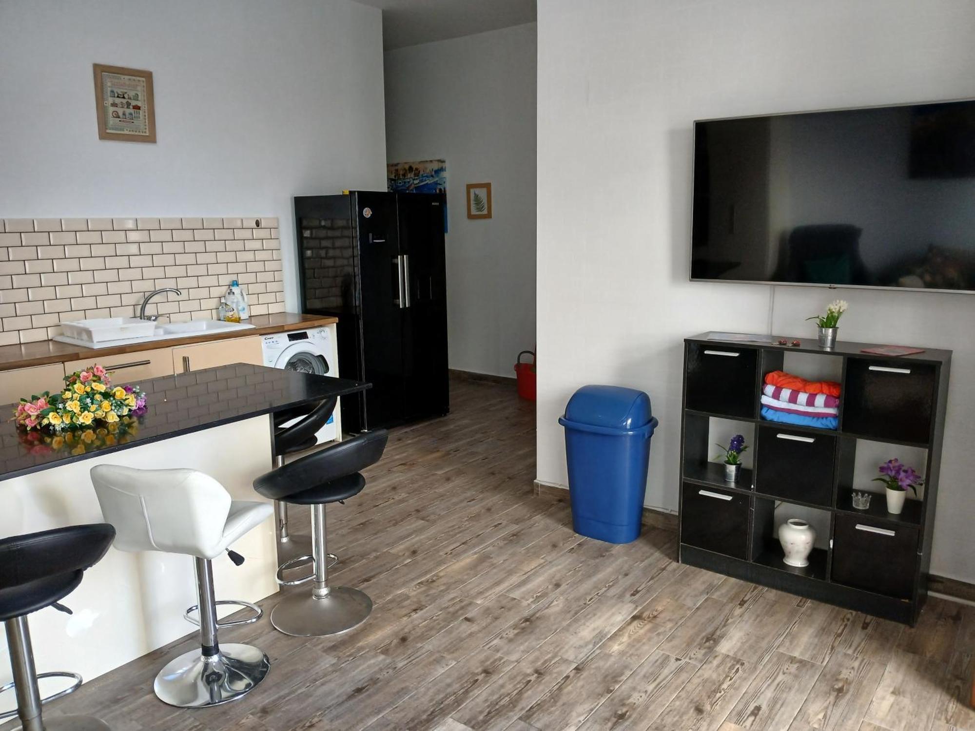 Spacious 3 Bedroom Near The Sea St. Paul's Bay